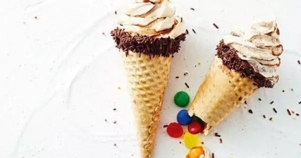 Which One Of These Toppings Do You Want To Have On Your Ice Cream?